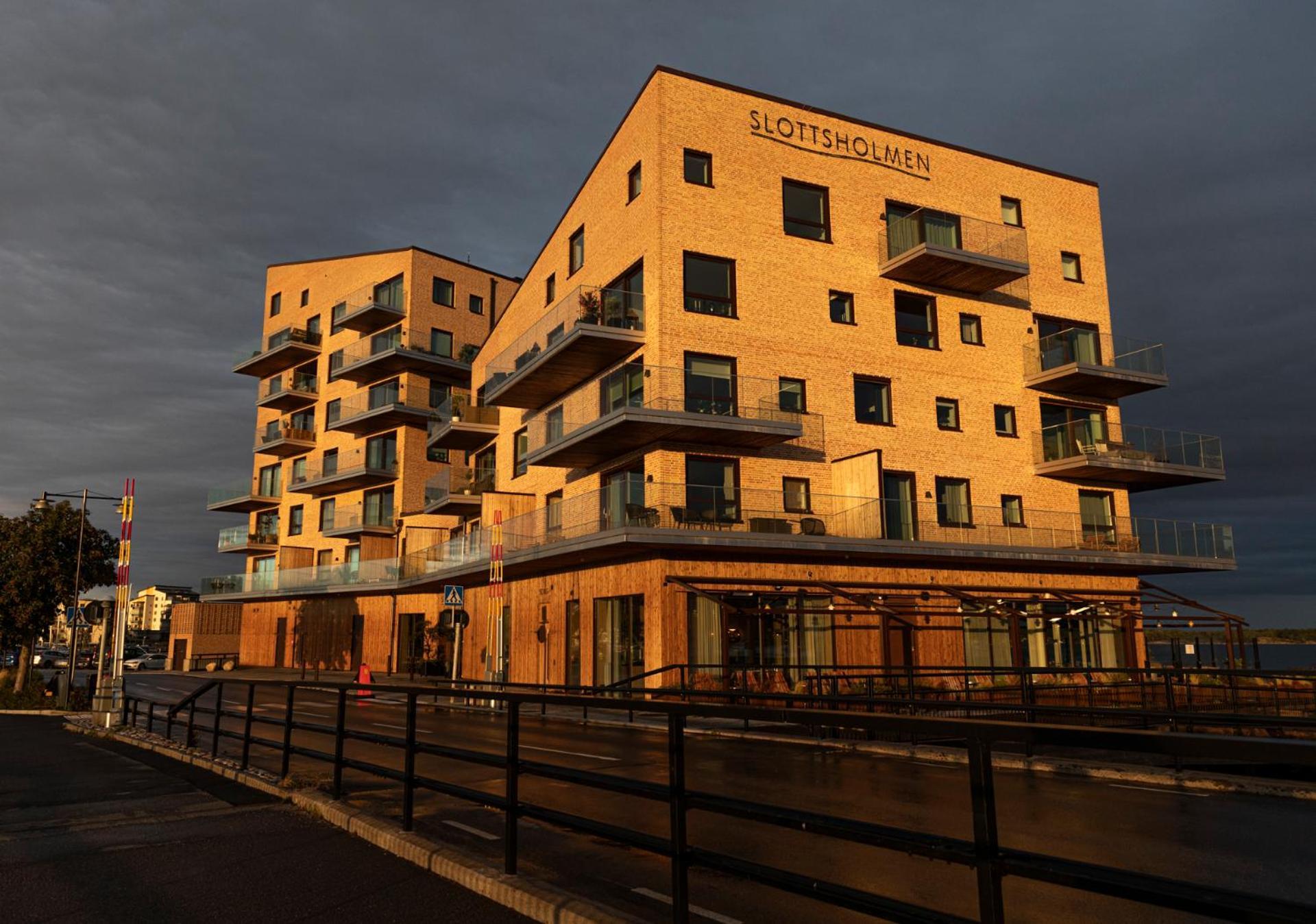 Slottsholmen Hotell Och Restaurang Västervik المظهر الخارجي الصورة