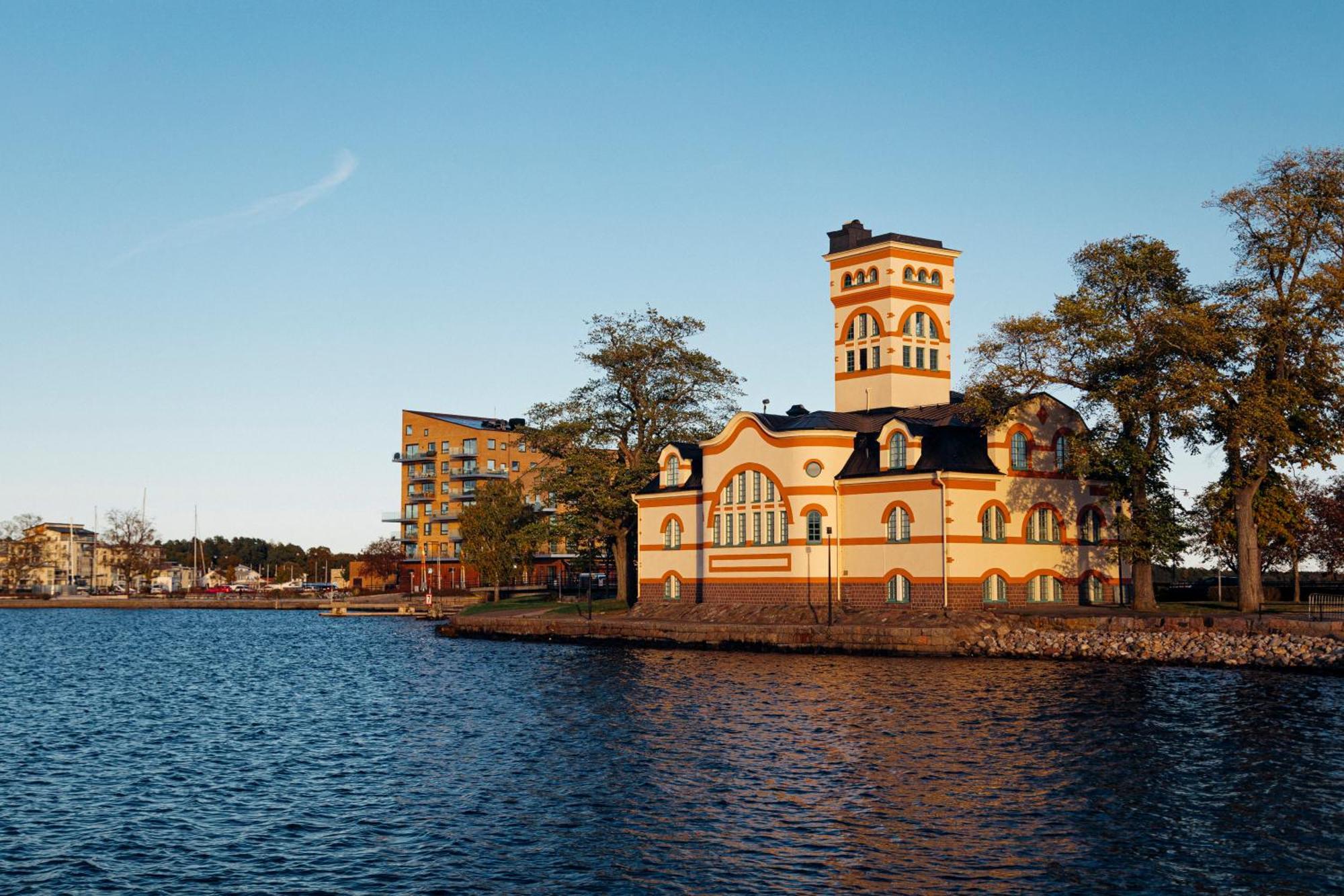 Slottsholmen Hotell Och Restaurang Västervik المظهر الخارجي الصورة