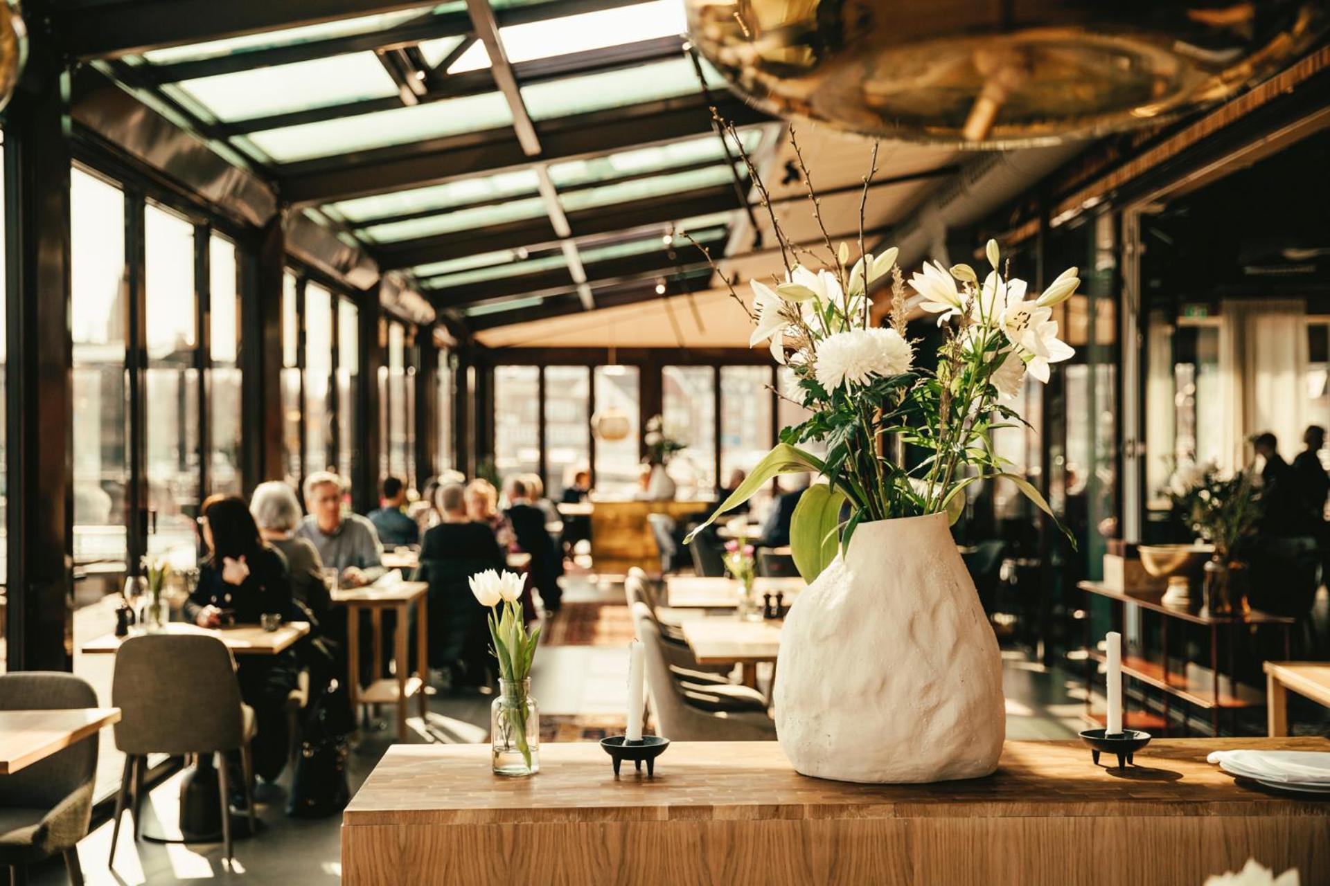 Slottsholmen Hotell Och Restaurang Västervik المظهر الخارجي الصورة